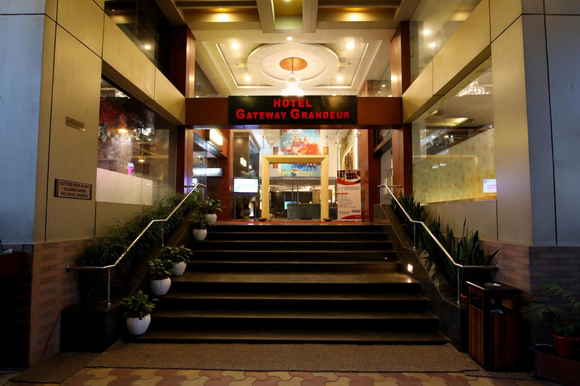 Hotel Gateway Grandeur Guwahati Exterior photo